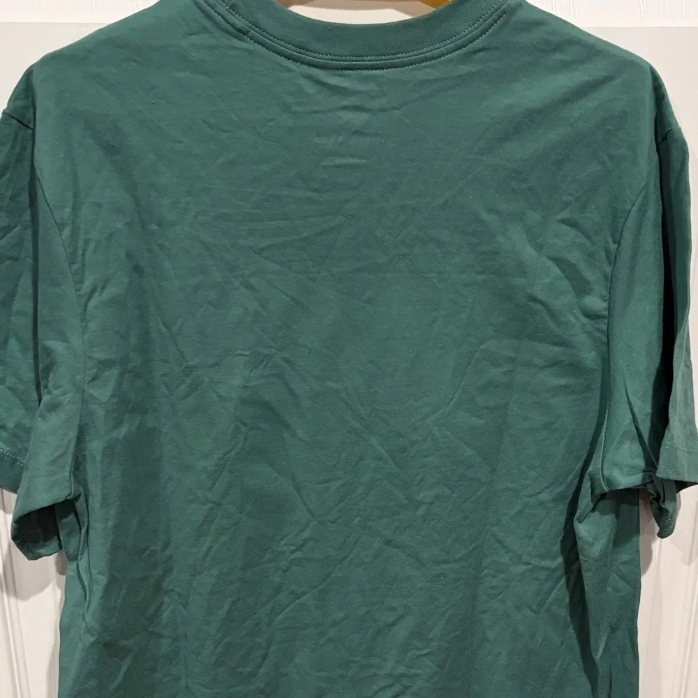 Nike Men's Teal Short Sleeve Tee size medium NWTs